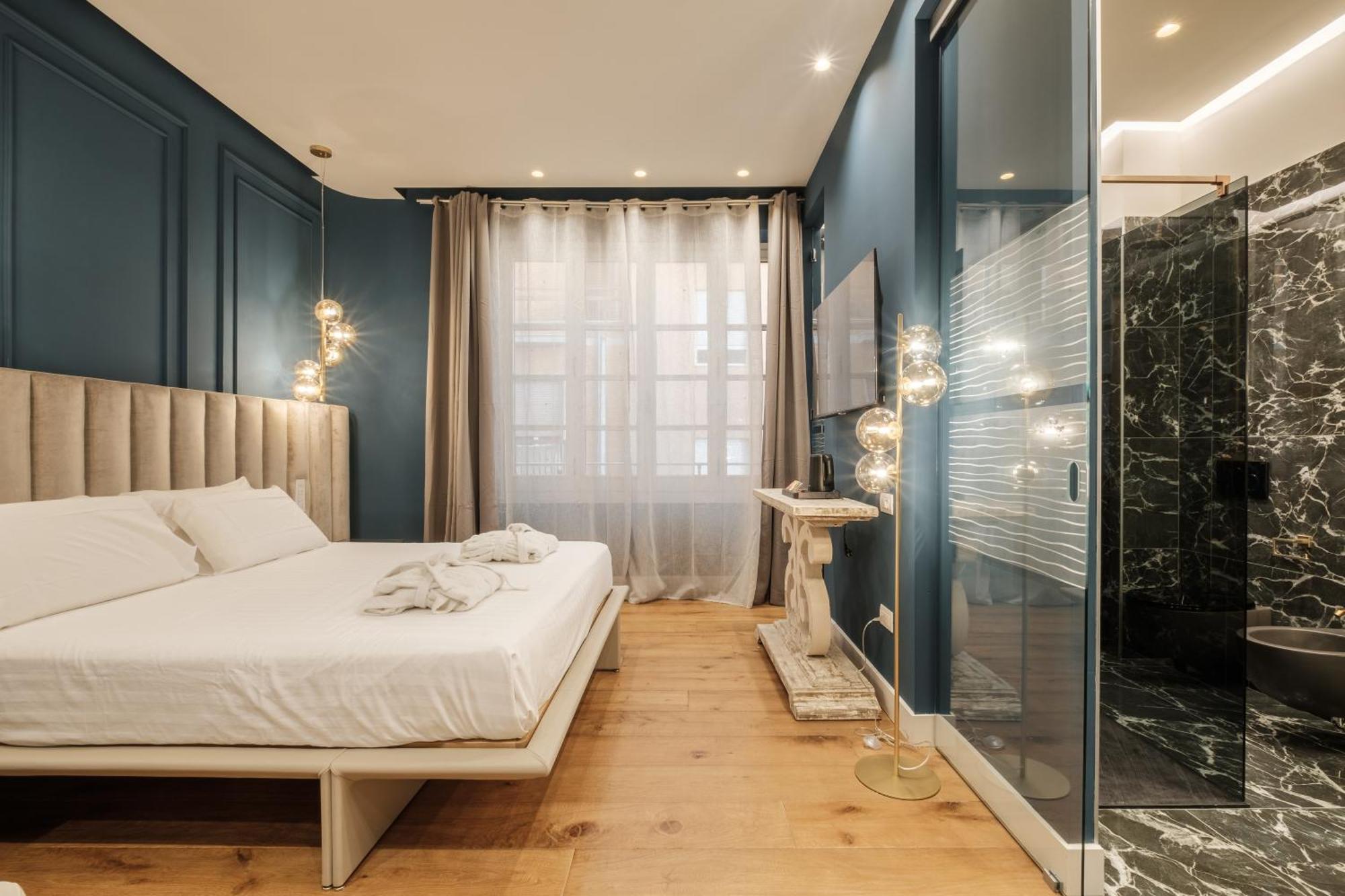 Luxury In The Heart Of *